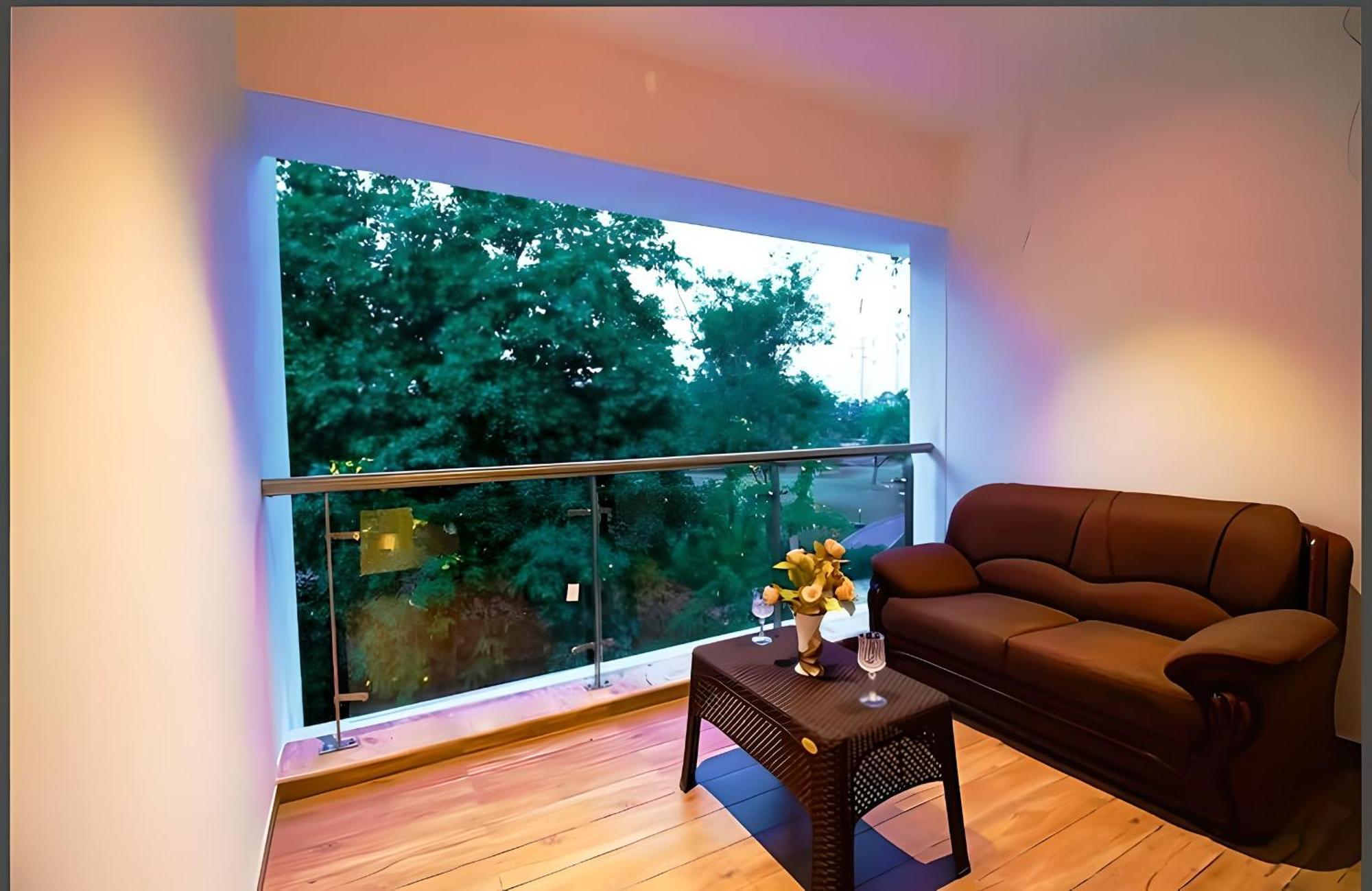 Mizzle Exotica Lonavala Apartment Exterior photo